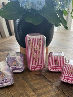 FAO Schwarz Charm Squad Gold Necklace & 4 Charms Puppy Sneaker Sunglasses Nail